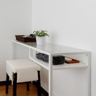 IKEAの白テーブル&椅子セット