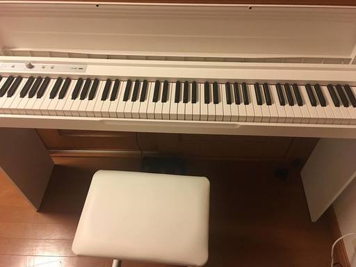 ピアノ    korg lp-180