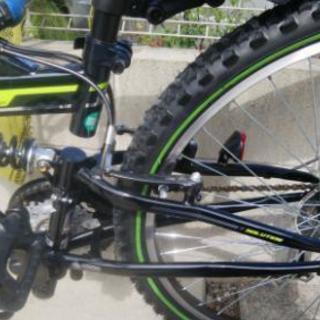 【新品同様】【値下げ】145cmまでの子供用自転車売ります(元値30000円弱)