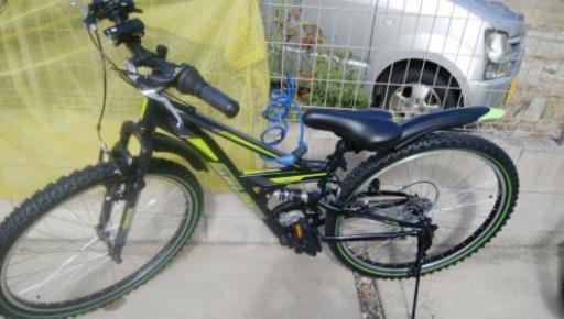【新品同様】【値下げ】145cmまでの子供用自転車売ります(元値30000円弱)