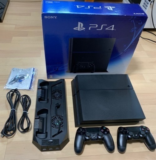 値下げ！美品★ Playstation 4 500GB+ソフト4つ+コントローラ+α