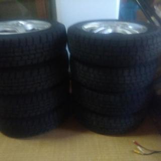 ダンロップウインターマックス01、02、2組アルミホイールセット