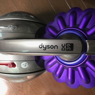 【値下げ】掃除機dyson ダイソン DC39 中古