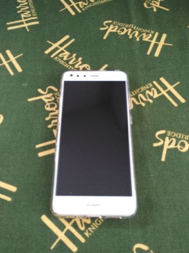 HUAWEI P10lite  SIMフリー　中古美品