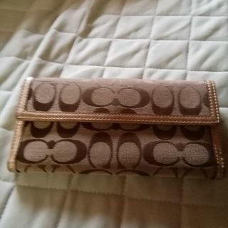 COACHの長財布