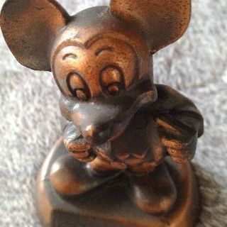 【取引中】ミッキーマウス置物　ブロンズ