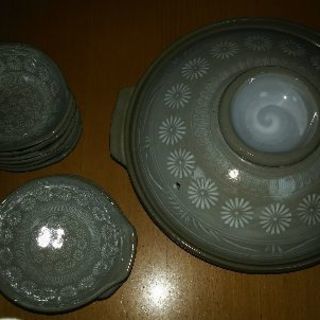 土鍋（4～5人用）と取り皿12枚