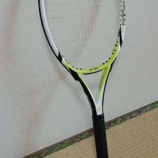 【1コインSALE】　YONEX　テニスラケット