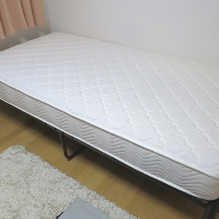 ベッド  マットレスサイズ 100cm ×190㎝ 