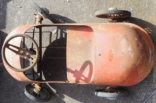 四輪ペダルカー 1960年代生まれのモーリ社製 『モーリスストロング』