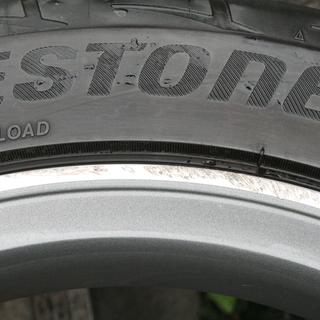 ~SOLD!~【中古品】ベンツ純正　ホイール W205 C200 AMGパッケージ 右フロント タイヤ付き　1本