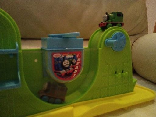 トーマスおふろde ミニカー キャリー 大池のおもちゃ 水遊び の中古あげます 譲ります ジモティーで不用品の処分
