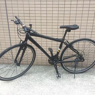 黒い 自転車