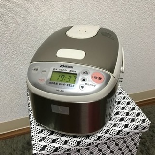 炊飯器 ZOJIRUSHI 3合炊き NS-LA05 0.54L