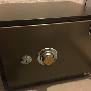 【値下げ】 【美品】金庫 耐火仕様