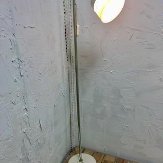 IKEA フロアランプ