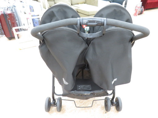 引取限定】【小倉南区葛原東】グレコ 2人乗りベビーカー 双子