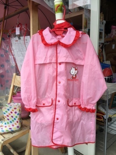 キティちゃん サイズ110 レインコート 収納袋バッグ付き クローバー 尺土のキッズ用品 子供用ファッション小物 の中古あげます 譲ります ジモティーで不用品の処分