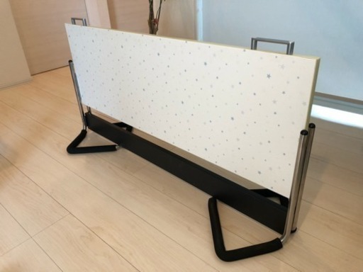 自立型ベビーゲート