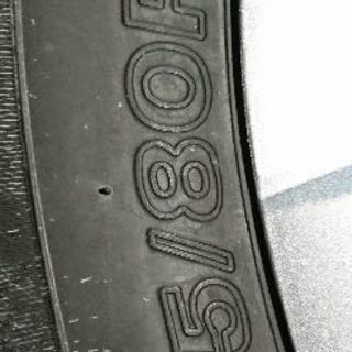  (受け渡し済)未使用 ﾌﾞﾘｼﾞｽﾄﾝ ｽﾀｯﾄﾞﾚｽﾀｲﾔ&納車外し？200系ﾊｲｴｰｽﾎｲｰﾙ 