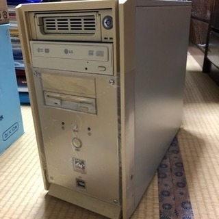 デスクトップパソコンのケース（ジャンク）