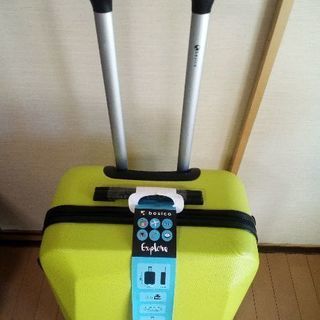 未使用スーツケースＭサイズ ダブルキャスター　値下げ　メール送受...