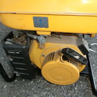 ★スズキ発電機　ＳＶ１２００Ｌ　　中古品　