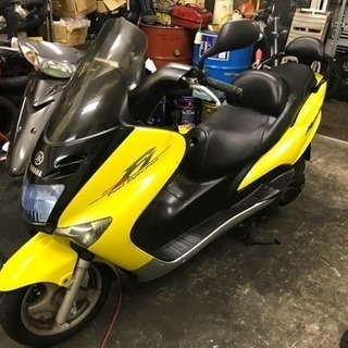 マジェスティ125FIインジェクションモデル
