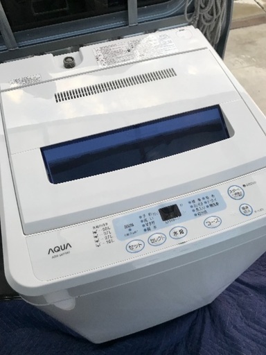 取引中2012年製アクア全自動洗濯機6キロ。千葉県内配送無料。設置無料。