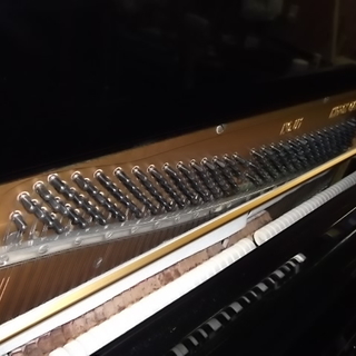 中古ピアノ YAMAHA U1-E