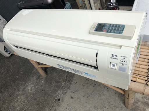 【交渉成立】YM808a　エアコン取付工事費込　2010年製三菱2.2ｋｗ6畳用　室内機水洗済　10km圏内出張費0円！