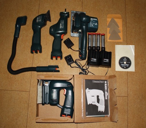 【終了】BLACK AND DECKER 電動工具セット