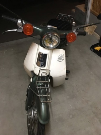 スーパーカブ50デラックス エコノミー 売ります。