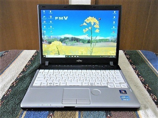 12.1型/重さ1.1kg♬/バッテリー長持ち7時間/高性能Core i5/光速☆彡新品✨SSD240GB保証付き/移動用プレゼン用に♬/富士通/MS Office✎/メモリ4GB♪/DVDRW(書き込み可)/すぐ使えるWin10メディア作成ツール付♪/すぐ繋がるWi-Hi