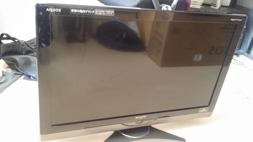 （中古美品）32型テレビシャープAQUOS LC-32SC1 ブラック 6800円