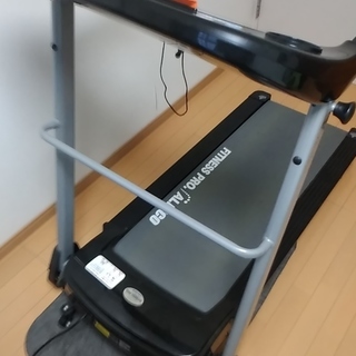 アルインコ　電動ルームランナーAFJ3615黒　床マットEXP１５０付き　美品　調子良いです。　