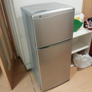 【急募】冷蔵庫　SANYO ノンフロン直冷式冷凍冷蔵庫