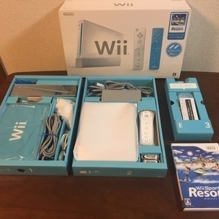 Wii本体 (シロ) Wiiリモコンプラス2個、Wiiスポーツリ...