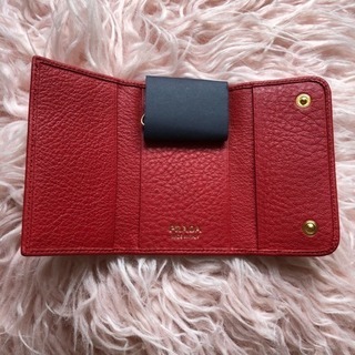 ★プレゼントにおすすめ！PRADAのキーケース★