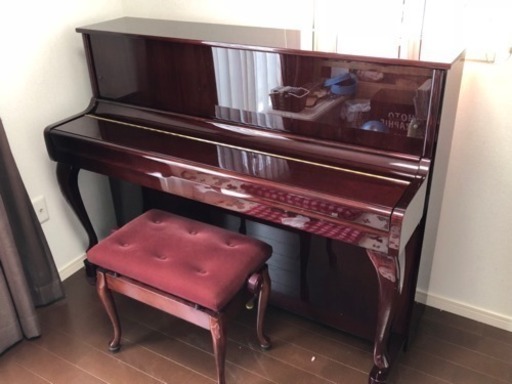 KAWAI のマホガニー製ピアノ 超綺麗売ります