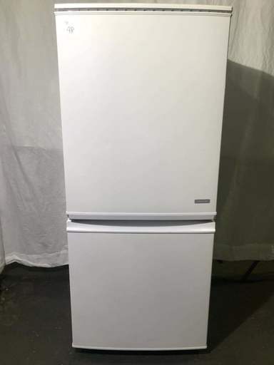 定価40000円 2017年製 シャープ冷蔵庫 137L つけかえどっちもドア sj-c14c