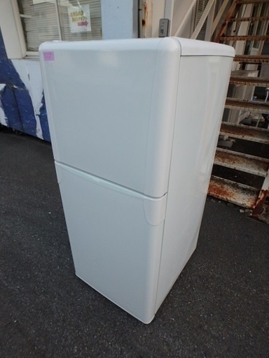 ☆2D簡易清掃済み☆2010年製☆TOSHIBA 東芝 2ドア冷蔵庫 YR-12T(WH) 120Ｌ