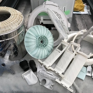 取引中。2014年製パナソニック洗濯乾燥機6キロ美品。千葉県内配送無料。設置無料。