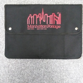【終了】Manhattan Portage のファイルケース