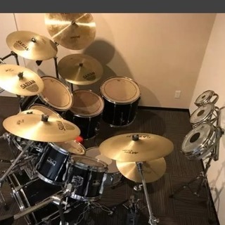 【大特価】ドラムセット（フルスペック）➕バック（スティックなど）