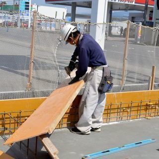 急募!!型枠大工 経験不問 - 熊本市