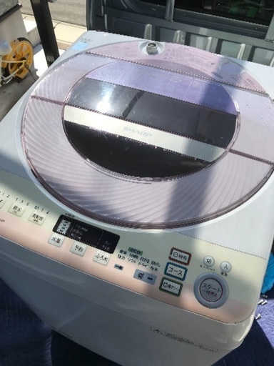 取引中。2015年製シャープ全自動洗濯機8キロ。千葉県内配送無料。設置無料。