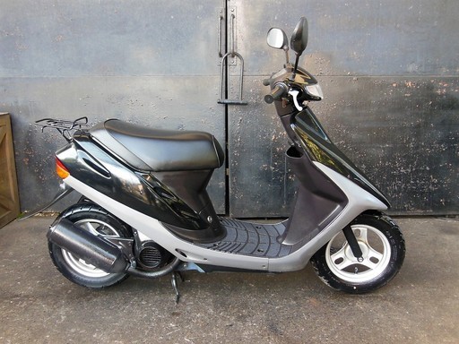 美車HONDA DIO５０ ブラック 駆動ベルト新品他　軽整備済み車両 スピードもメーターオーバーします。すぐ乗り出せます。
