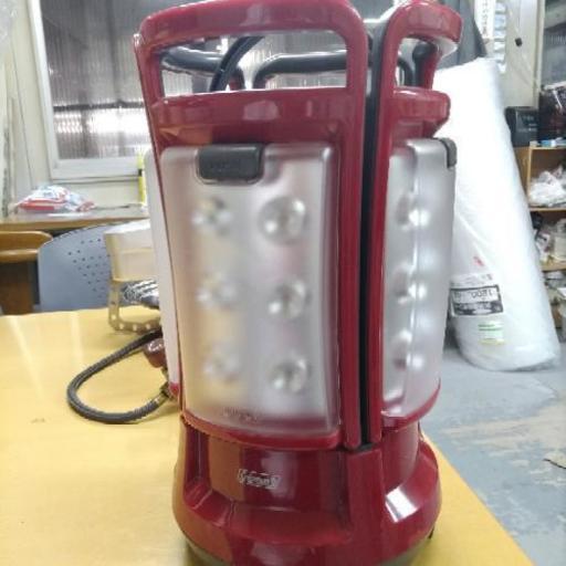 Coleman キャンプや災害の備えに 人気の コールマン LED クアッド ランタン