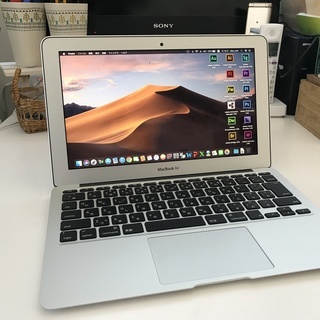 Apple MacBook Air Core i5 1.4GHz...